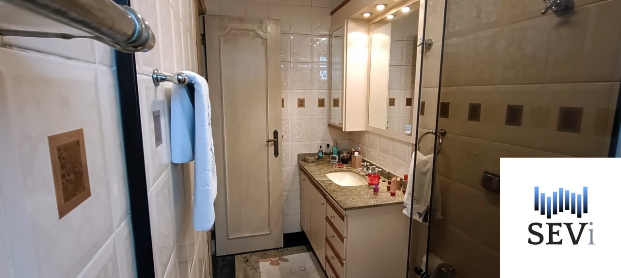 Apartamento à venda com 4 quartos, 200m² - Foto 27