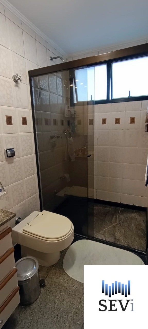 Apartamento à venda com 4 quartos, 200m² - Foto 25