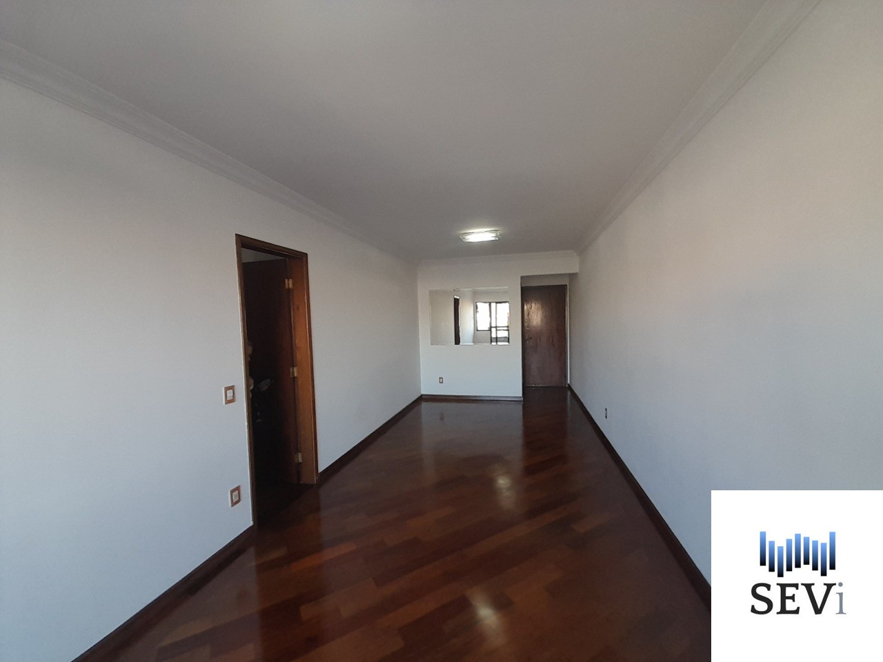 Apartamento à venda com 3 quartos, 100m² - Foto 1