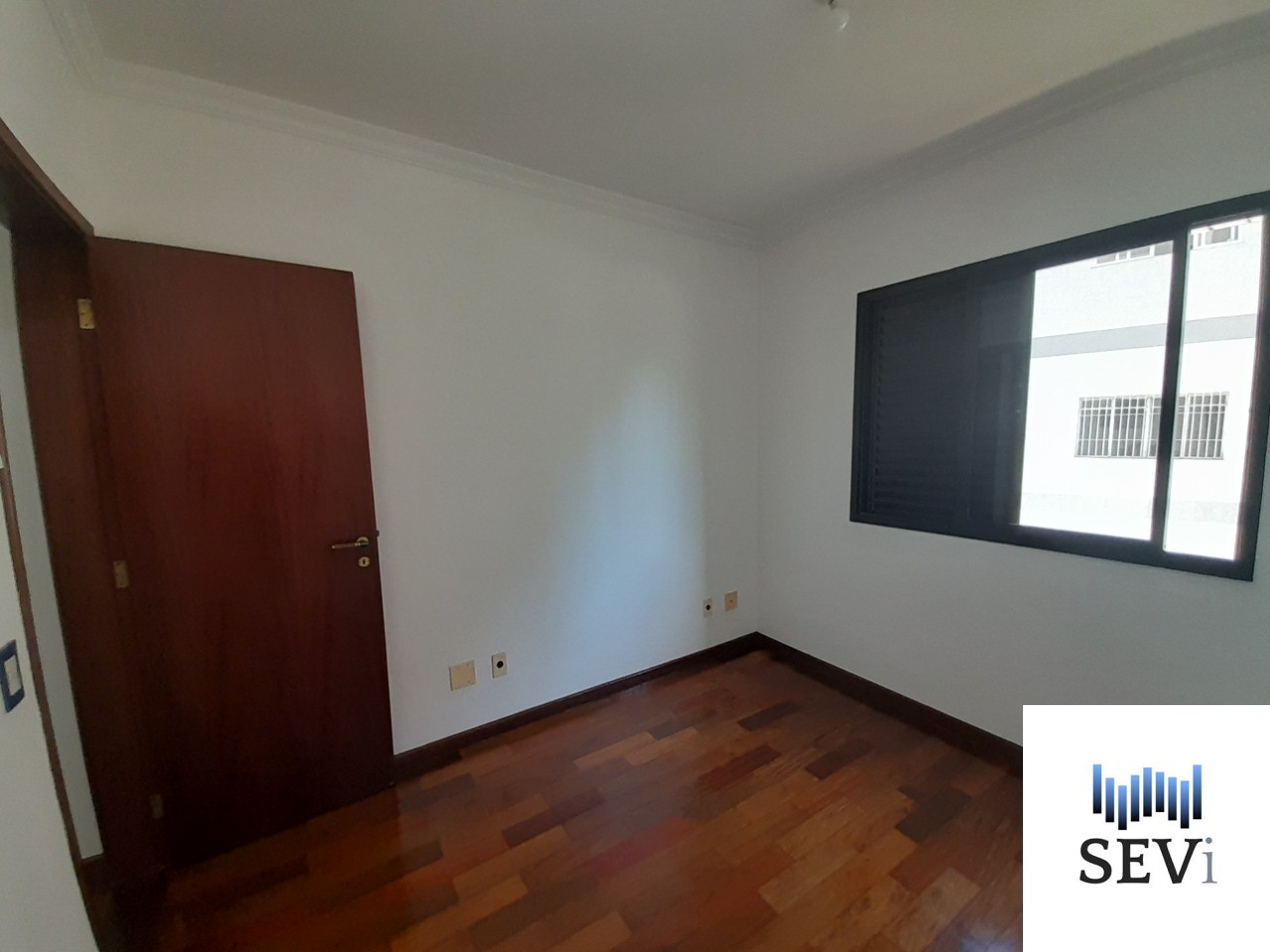 Apartamento à venda com 3 quartos, 100m² - Foto 46