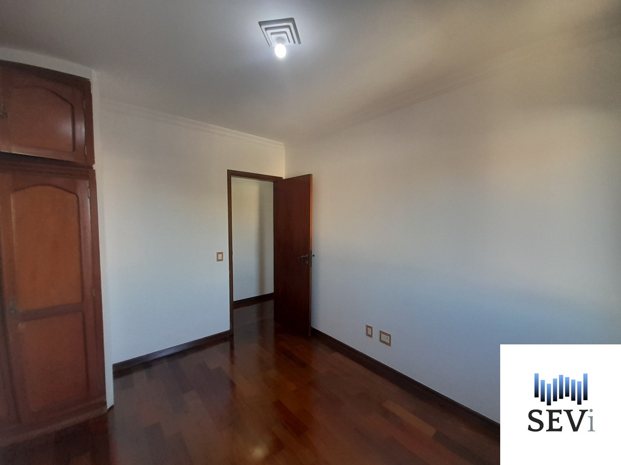 Apartamento à venda com 3 quartos, 100m² - Foto 39