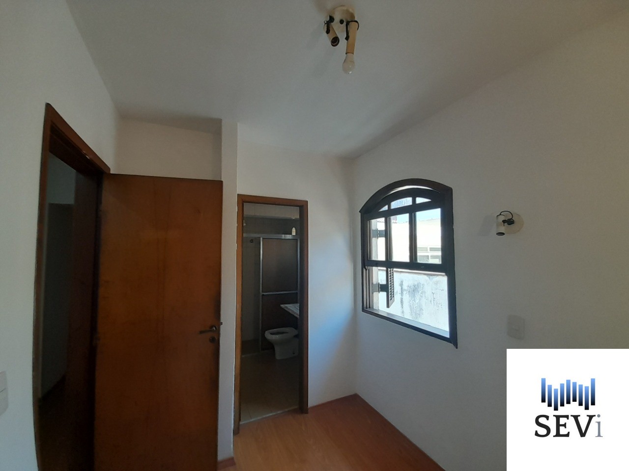 Casa à venda com 3 quartos, 250m² - Foto 50