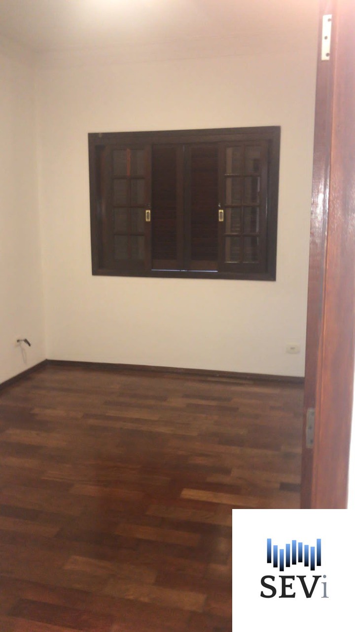 Casa à venda com 3 quartos, 500m² - Foto 9