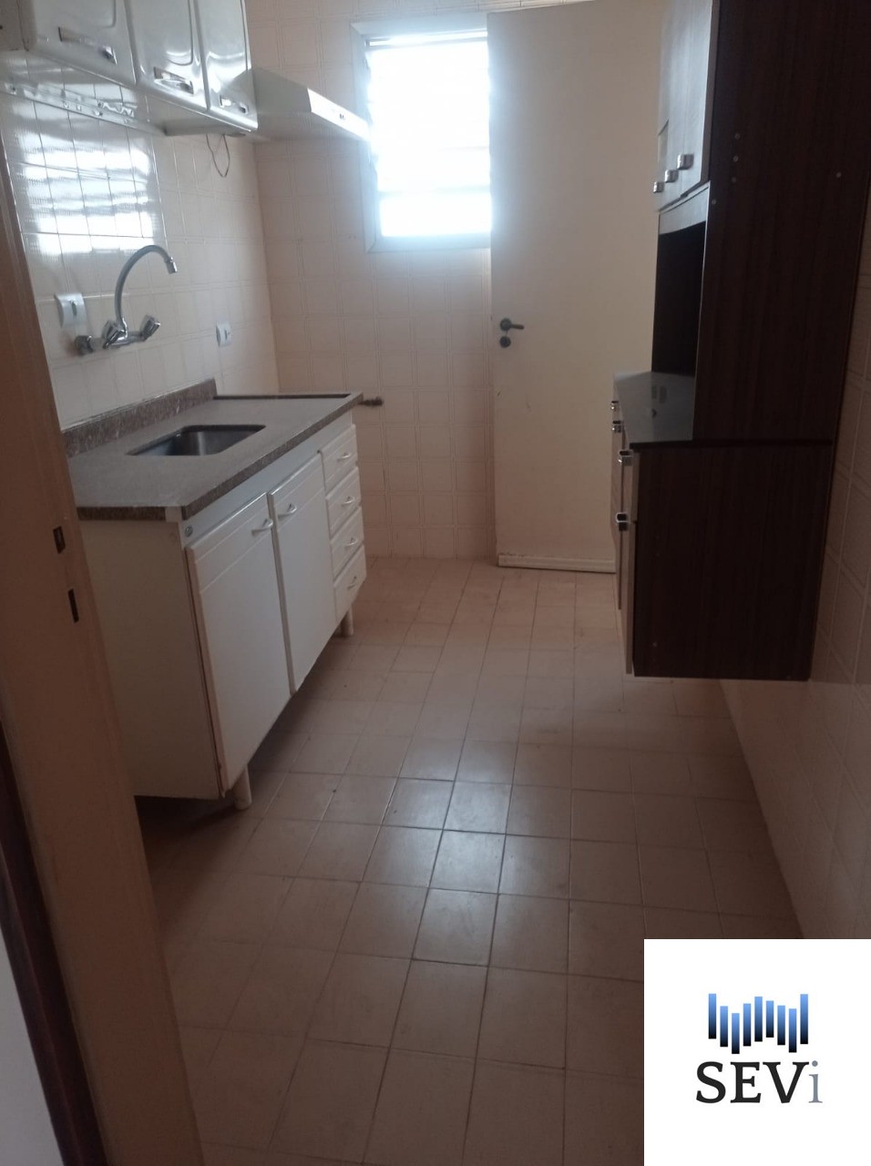 Apartamento para alugar com 2 quartos, 63m² - Foto 11