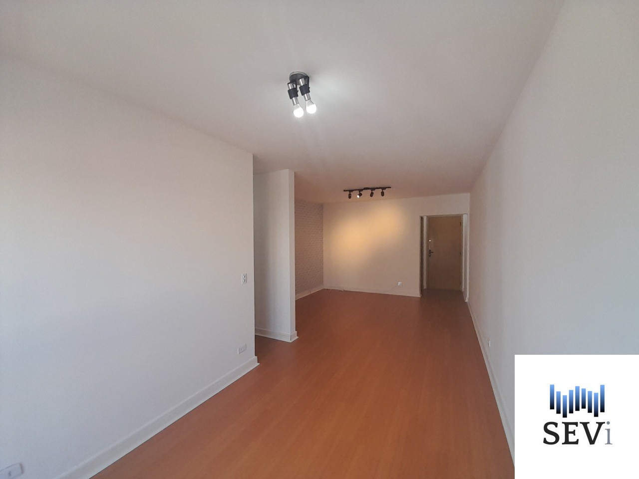 Apartamento à venda com 3 quartos, 76m² - Foto 11