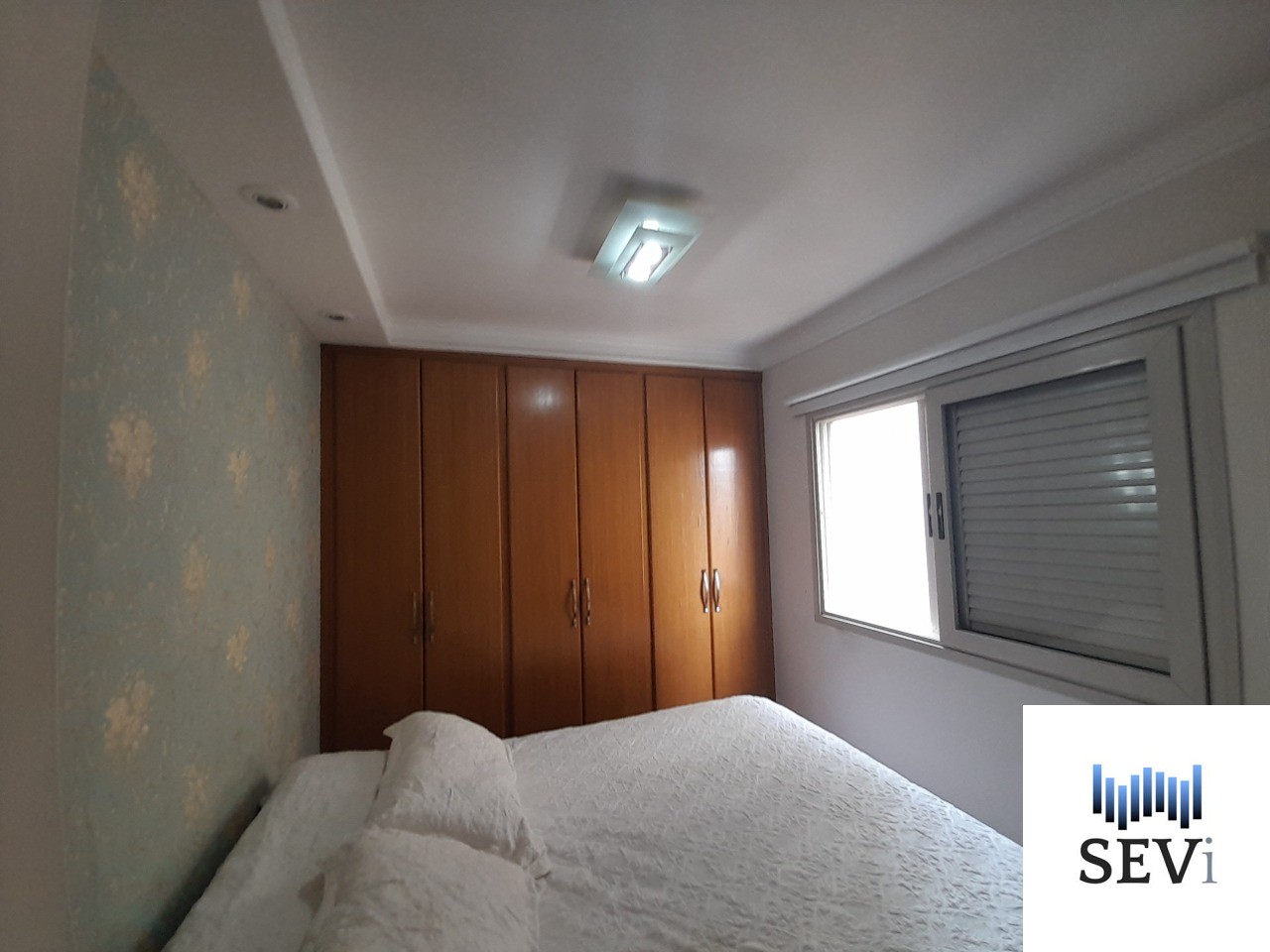 Apartamento à venda com 2 quartos, 76m² - Foto 13