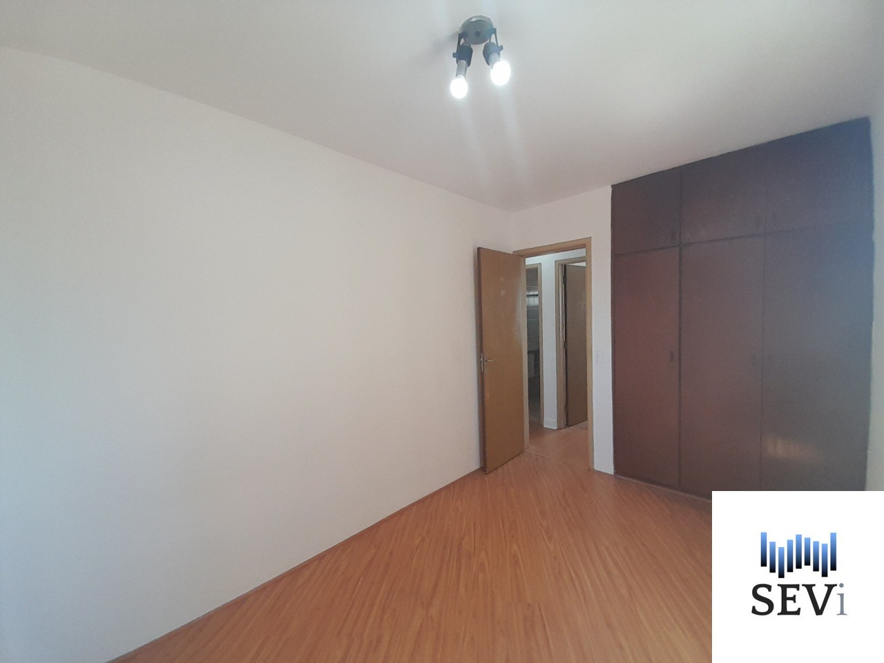 Apartamento à venda com 3 quartos, 76m² - Foto 37