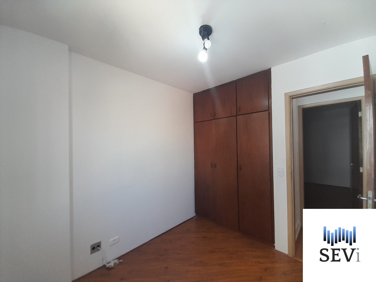 Apartamento à venda com 3 quartos, 76m² - Foto 31