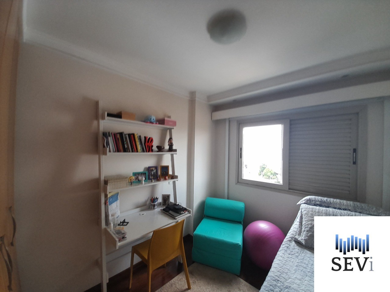 Apartamento à venda com 2 quartos, 76m² - Foto 21