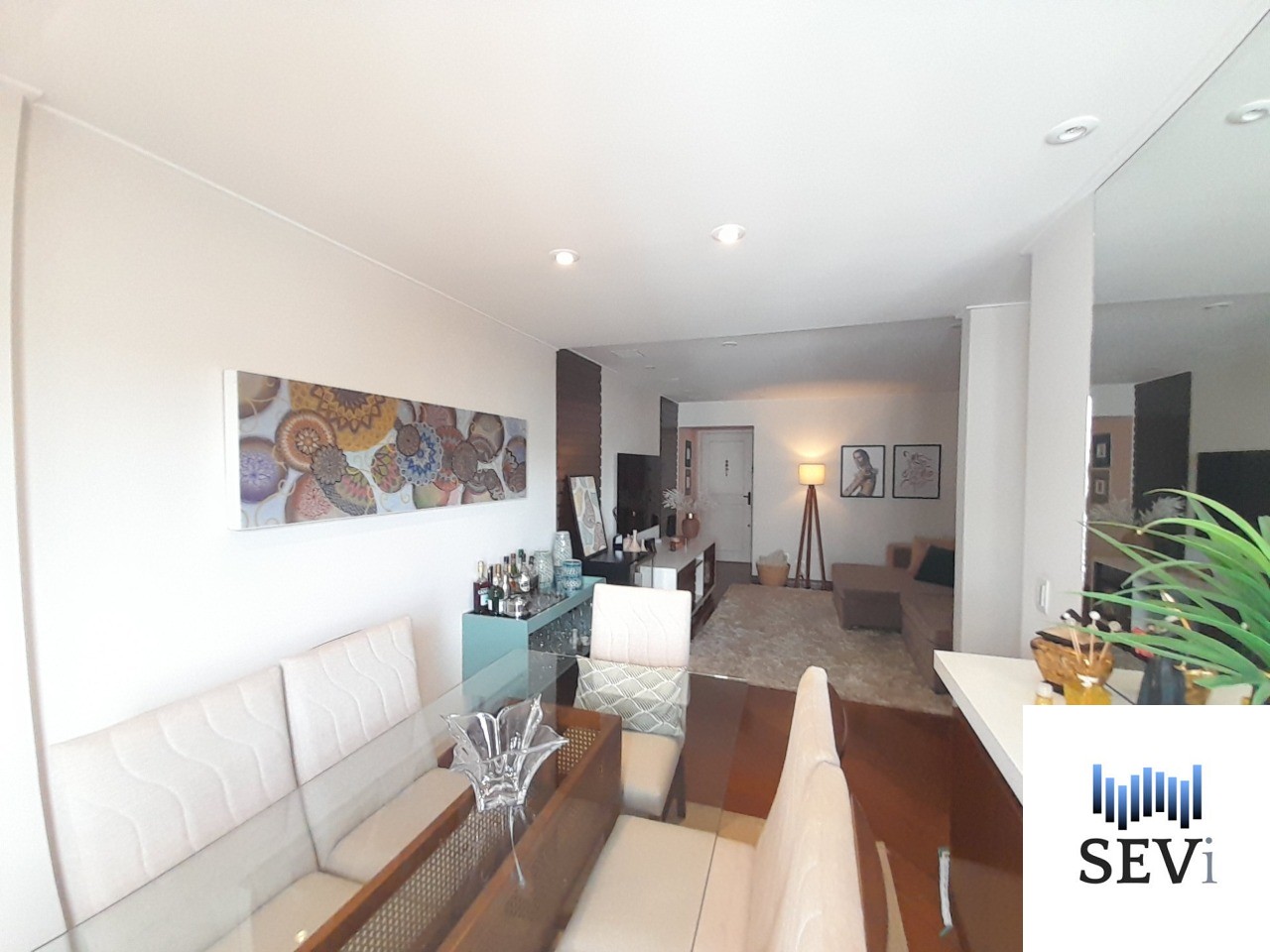 Apartamento à venda com 2 quartos, 76m² - Foto 9