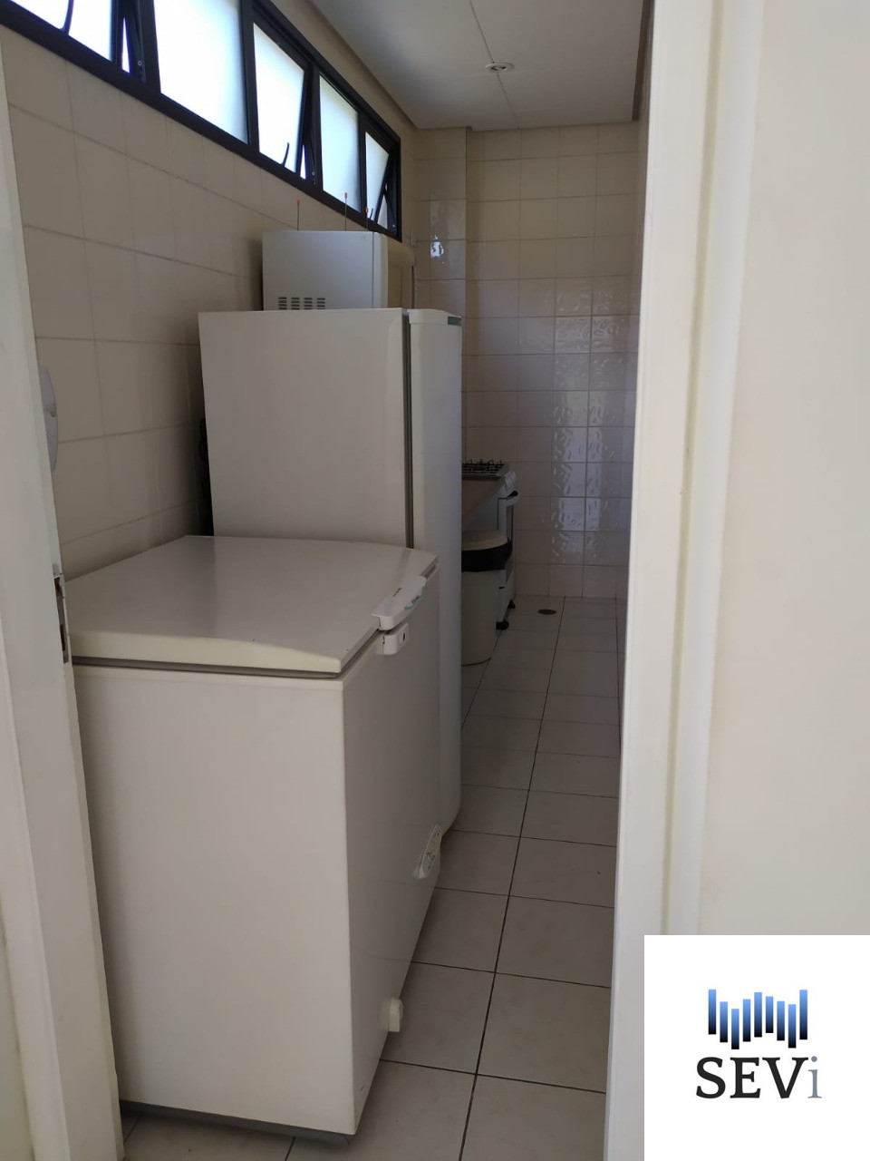 Apartamento à venda com 2 quartos, 57m² - Foto 13