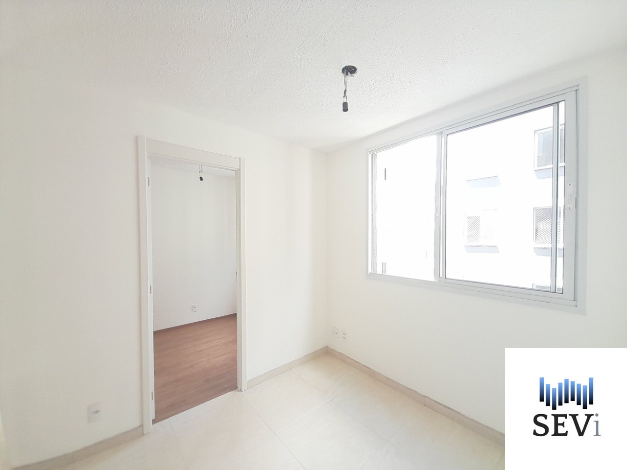 Apartamento para alugar com 2 quartos, 34m² - Foto 4