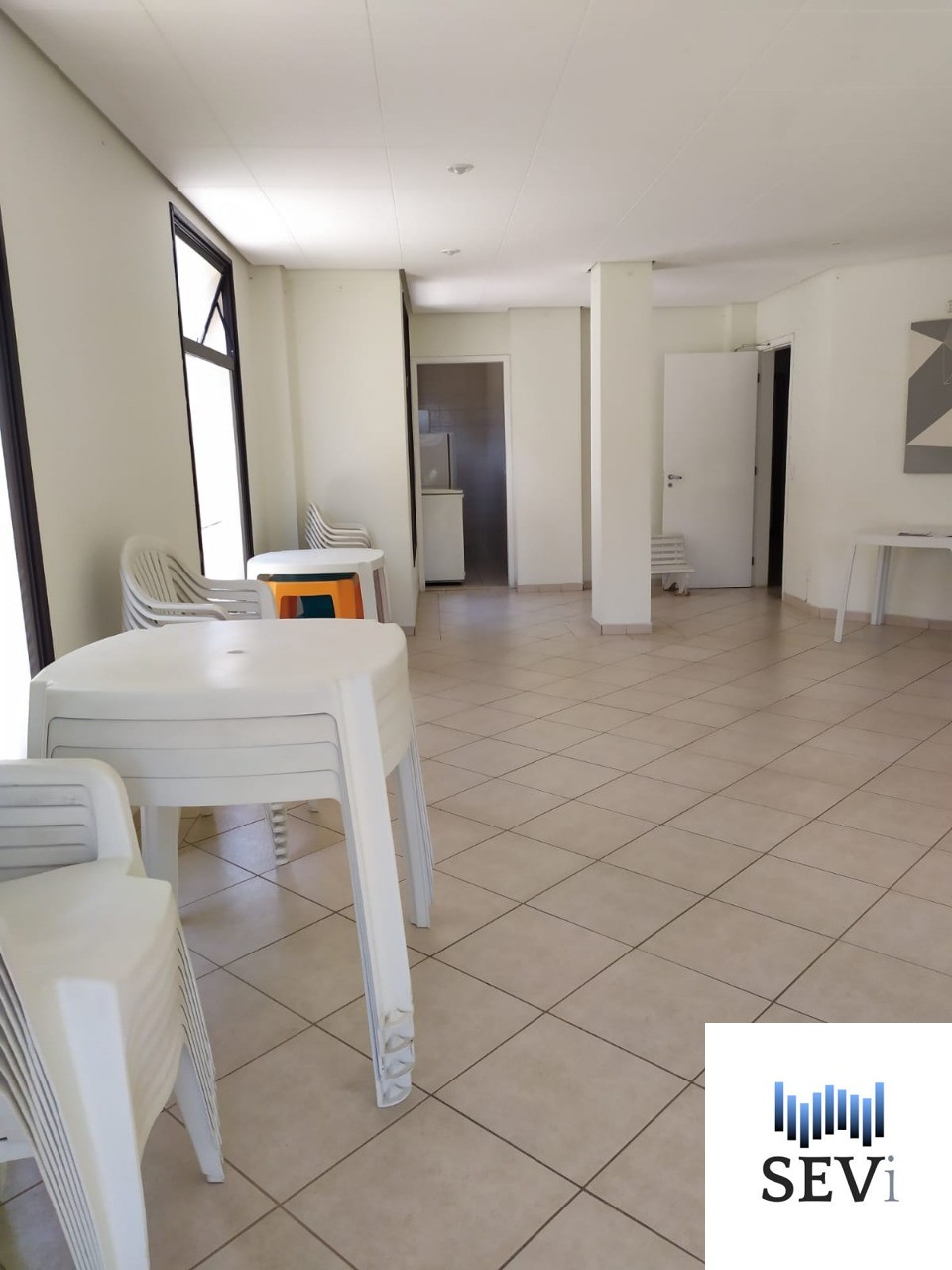 Apartamento à venda com 2 quartos, 57m² - Foto 9