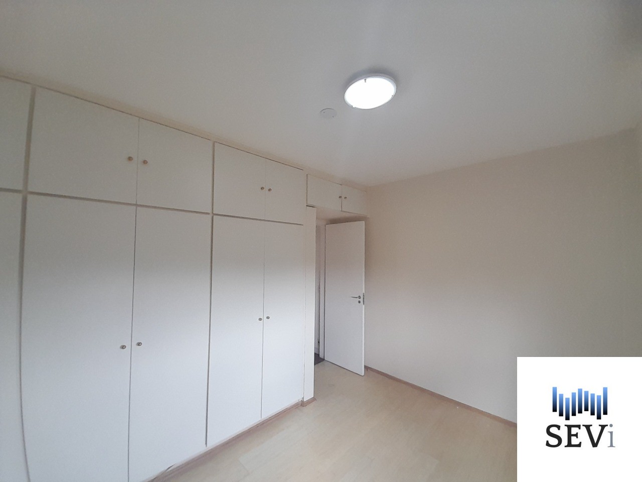 Apartamento à venda com 3 quartos, 113m² - Foto 18