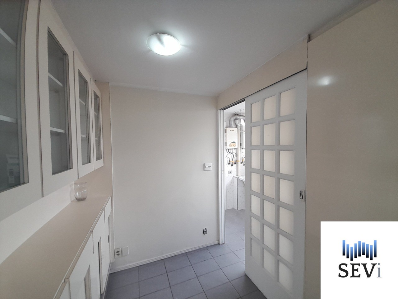 Apartamento à venda com 3 quartos, 113m² - Foto 28