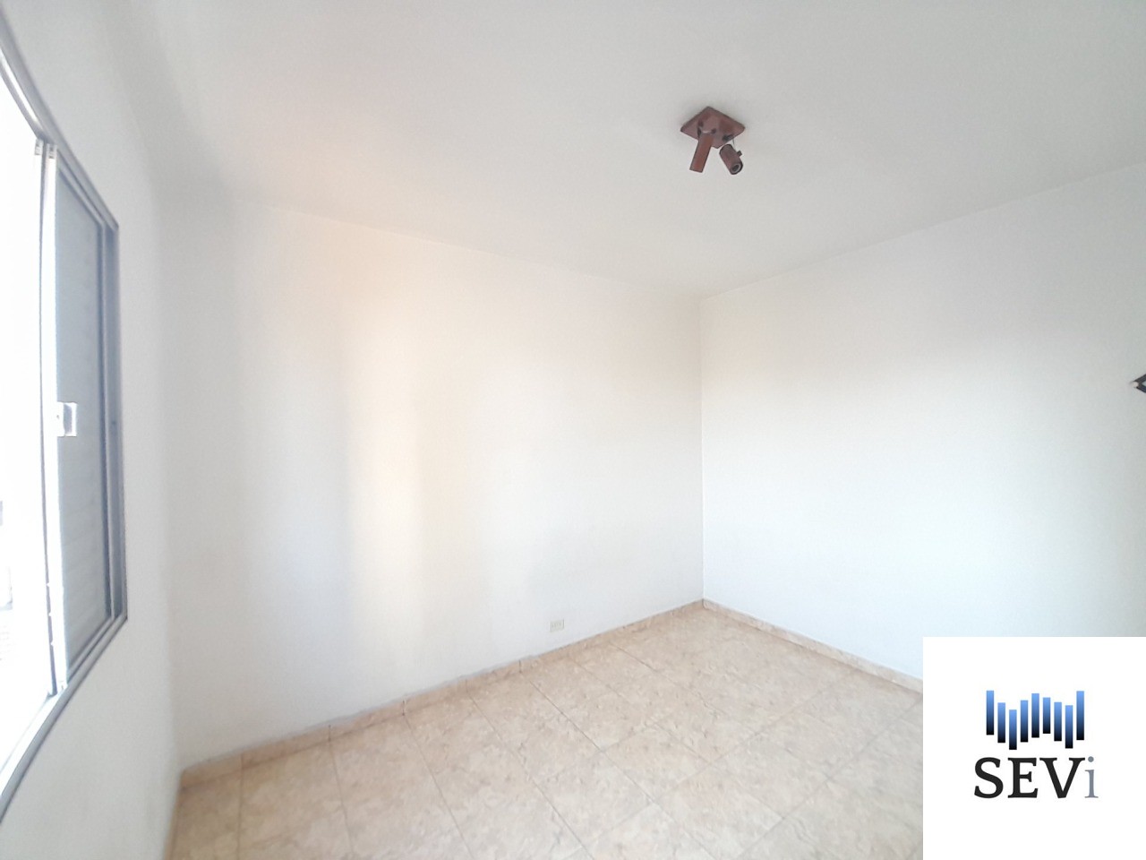 Apartamento para alugar com 1 quarto, 35m² - Foto 4