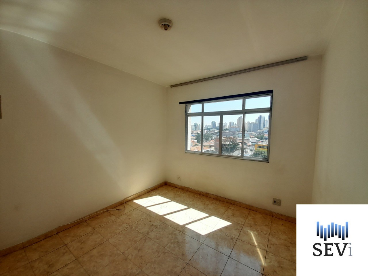 Apartamento para alugar com 1 quarto, 35m² - Foto 1