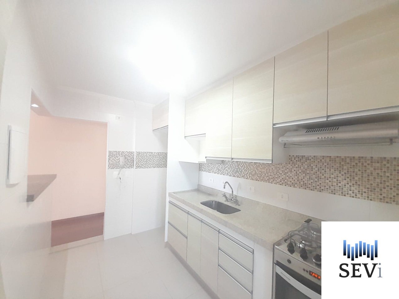 Apartamento à venda com 2 quartos, 80m² - Foto 13