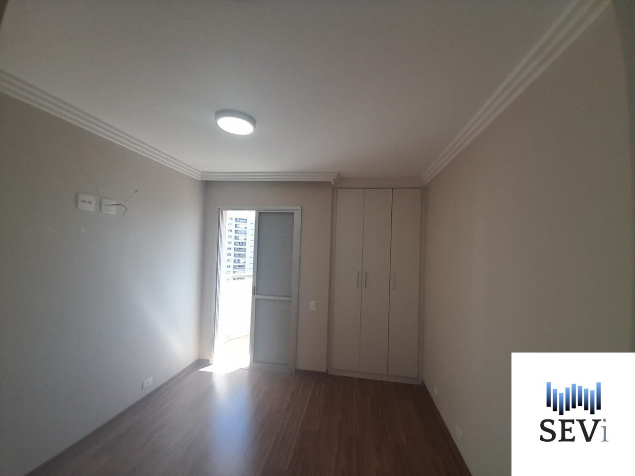 Apartamento à venda com 2 quartos, 80m² - Foto 32