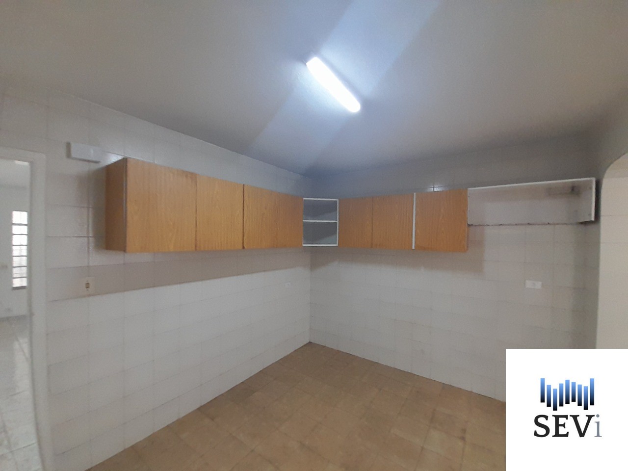 Casa para alugar com 2 quartos, 110m² - Foto 12