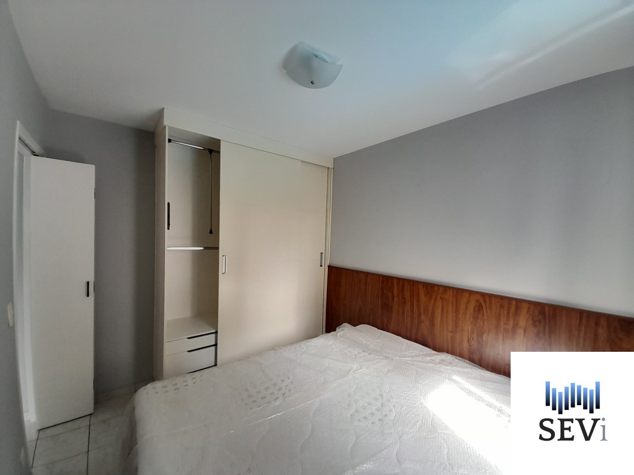 Apartamento para alugar com 2 quartos, 50m² - Foto 35