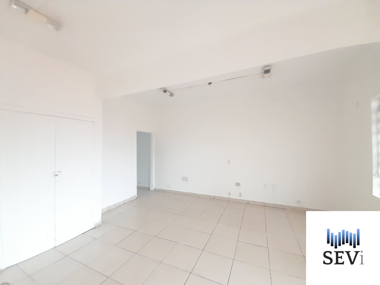 Apartamento à venda e aluguel com 1 quarto, 50m² - Foto 13