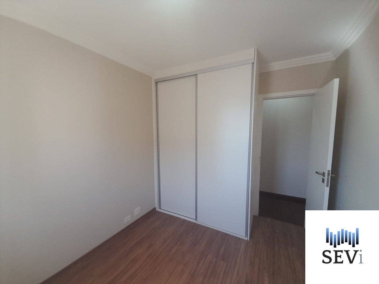 Apartamento à venda com 2 quartos, 80m² - Foto 24