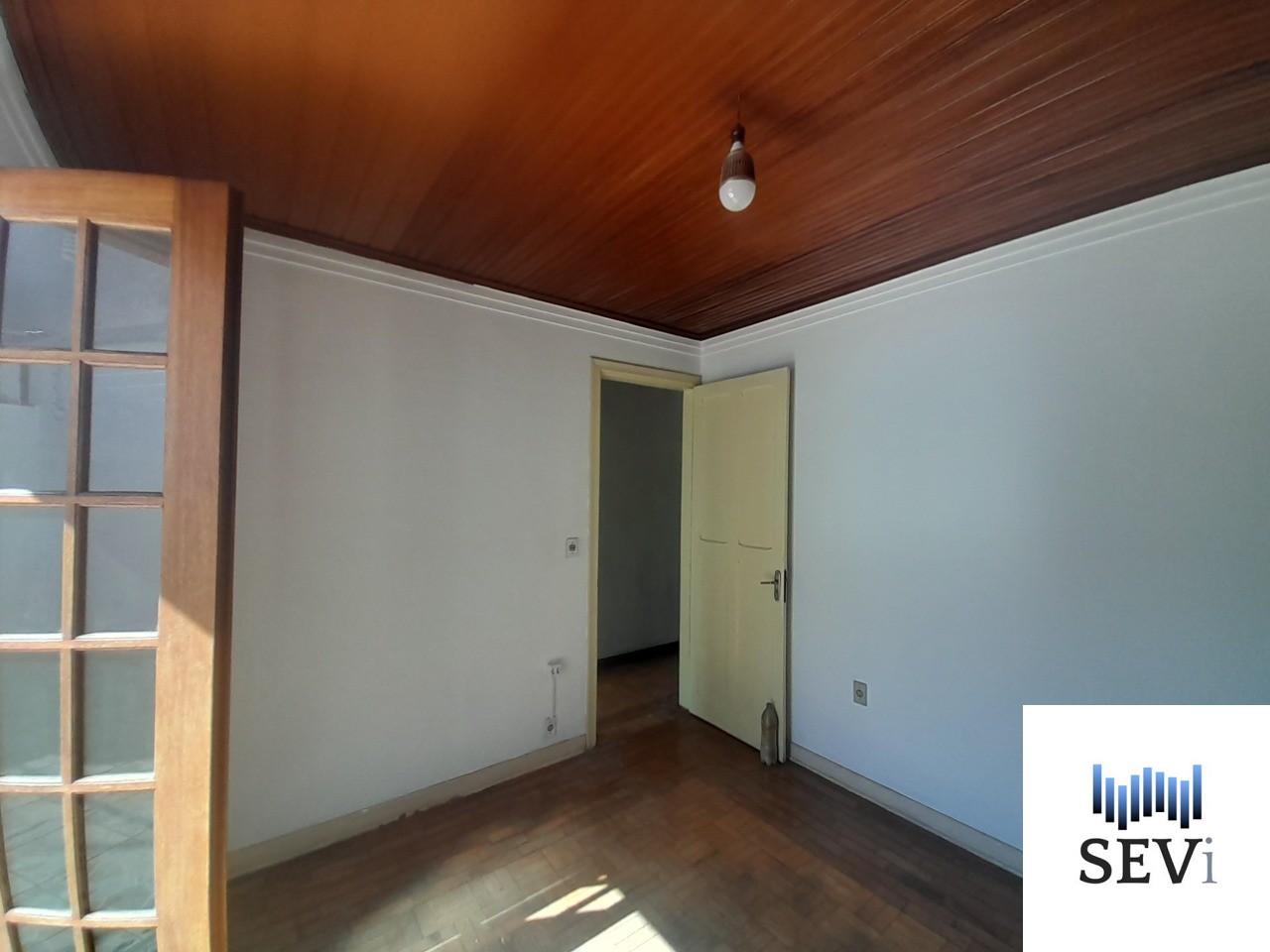 Casa para alugar com 3 quartos, 90m² - Foto 25