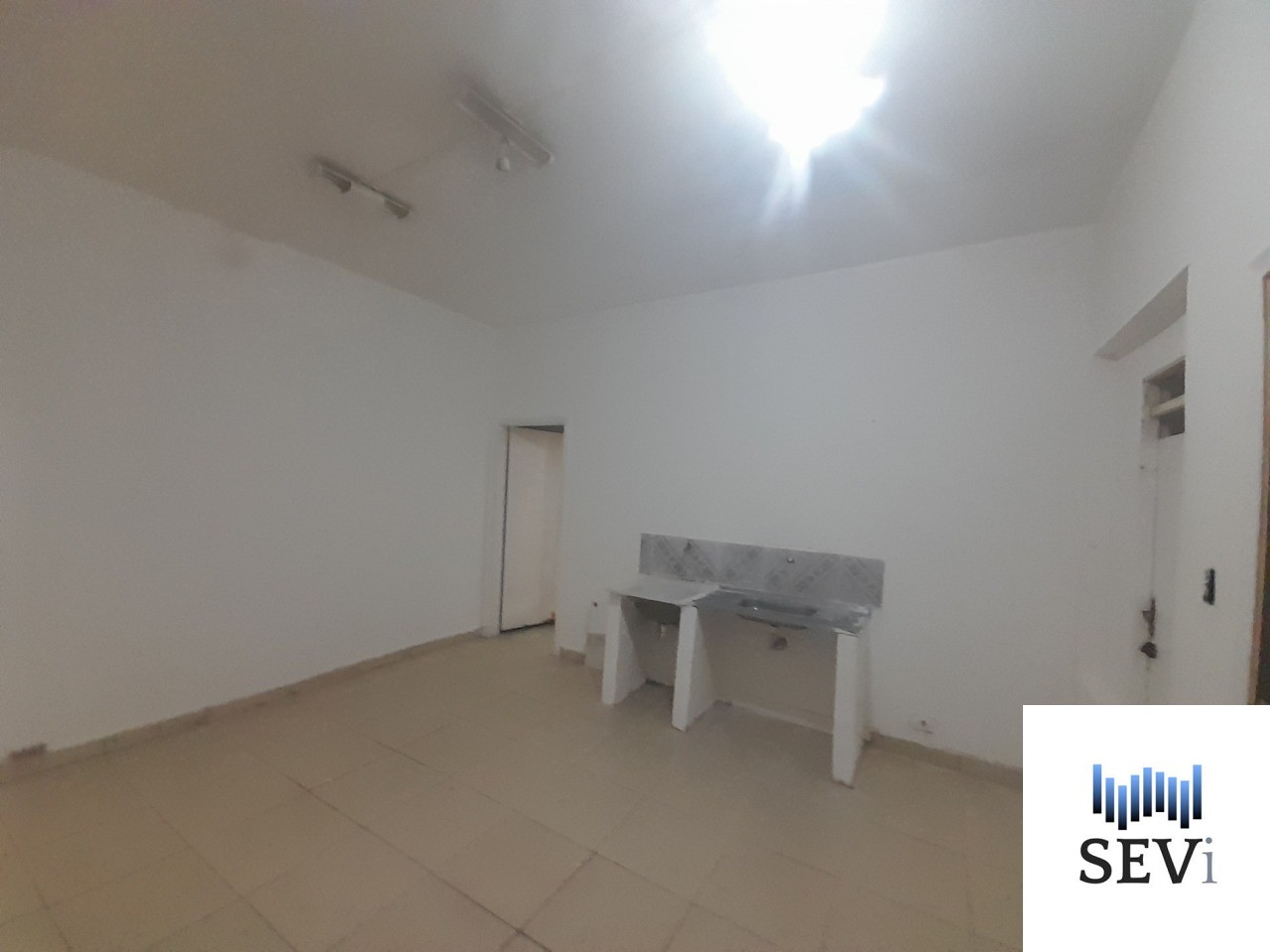 Apartamento à venda e aluguel com 1 quarto, 50m² - Foto 4