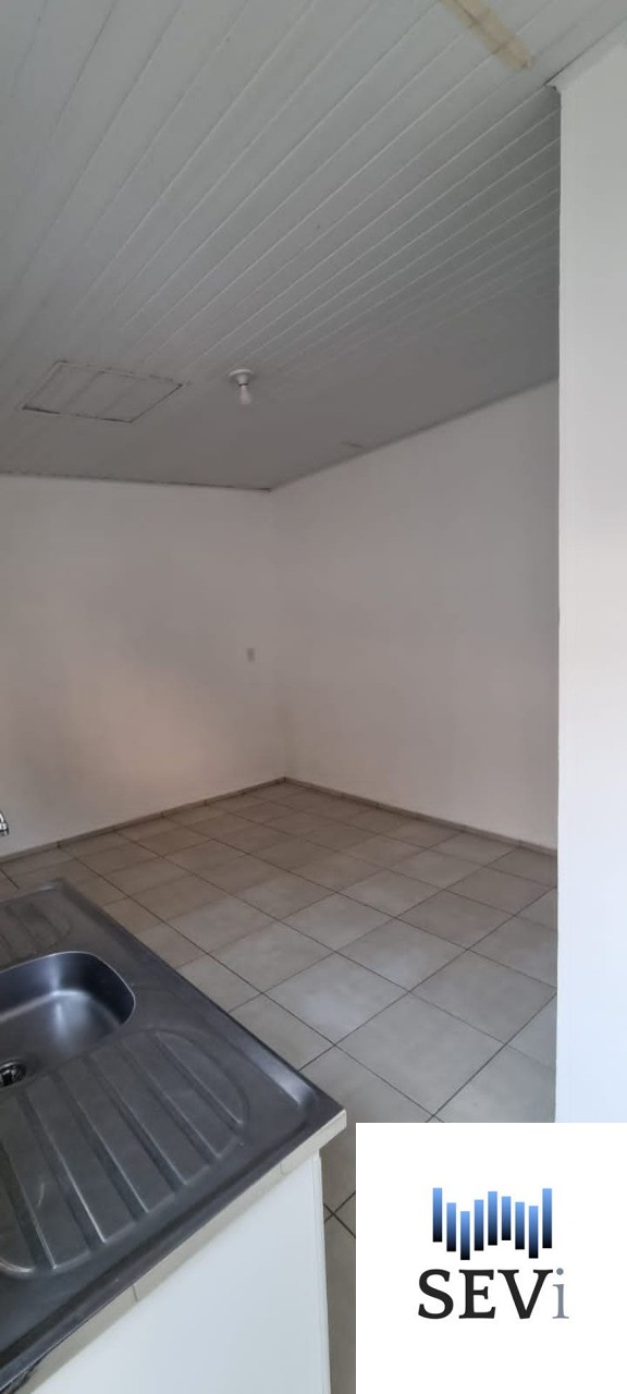 Casa para alugar com 1 quarto, 40m² - Foto 5