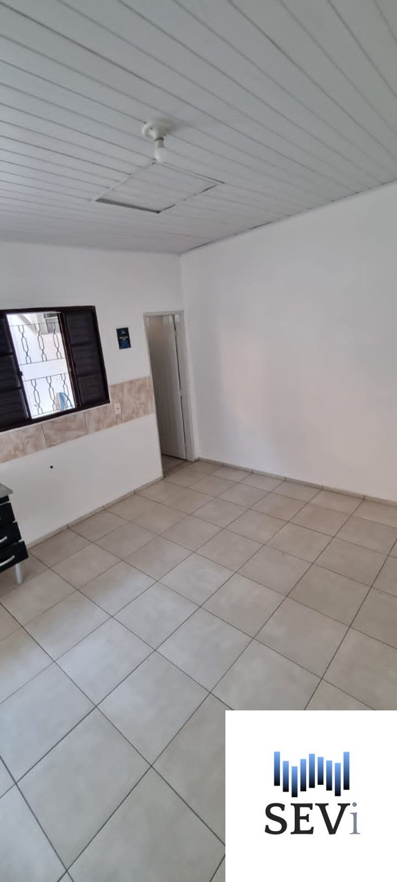 Casa para alugar com 1 quarto, 40m² - Foto 6