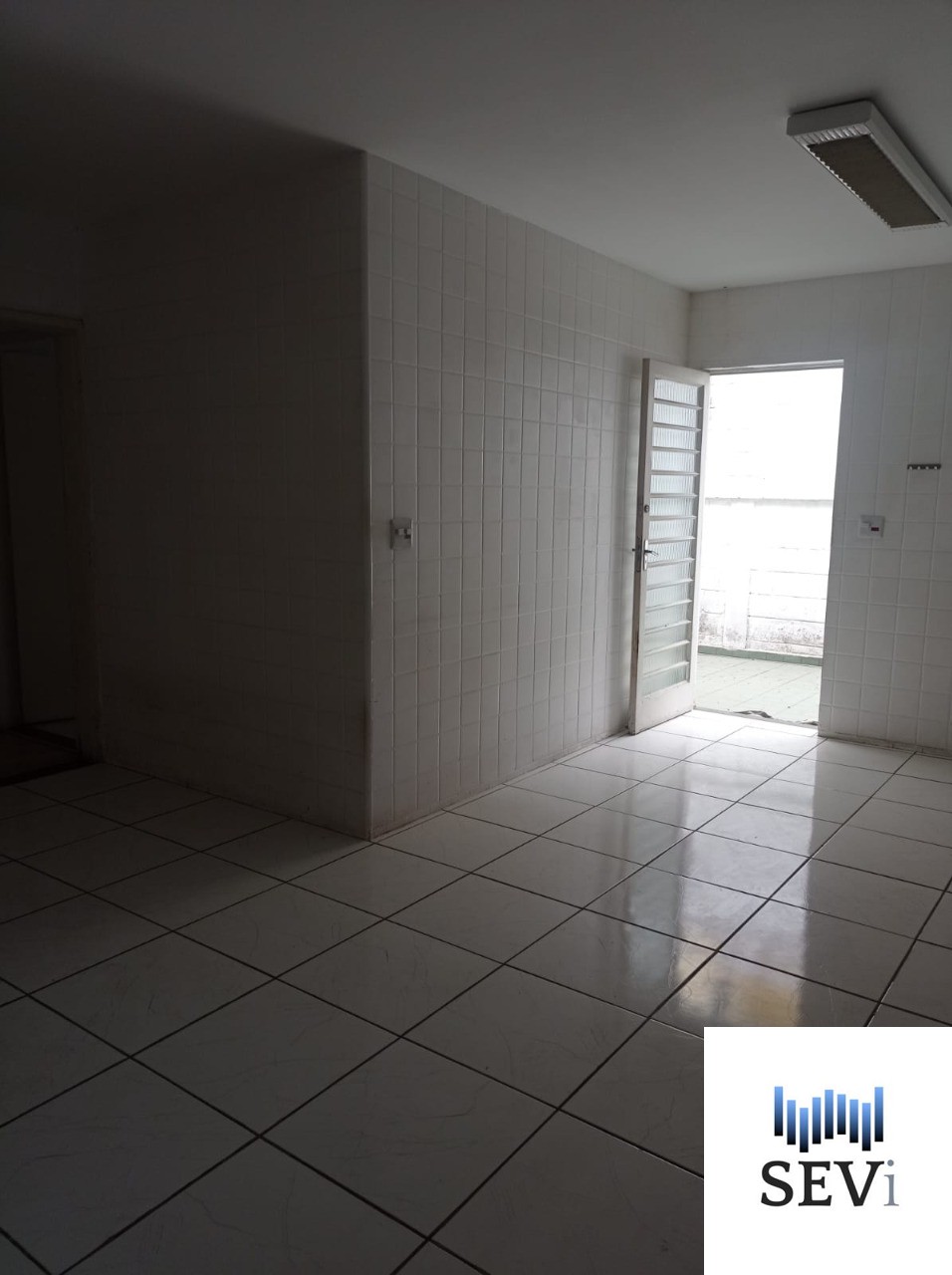 Casa à venda e aluguel com 3 quartos, 206m² - Foto 26