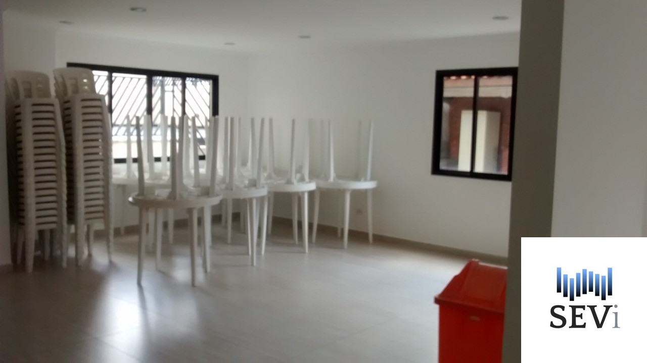 Apartamento para alugar com 2 quartos, 55m² - Foto 8