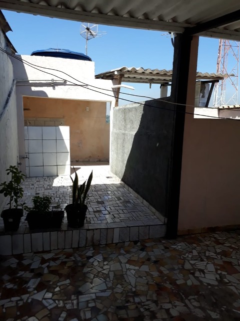 Casa à venda com 3 quartos - Foto 4