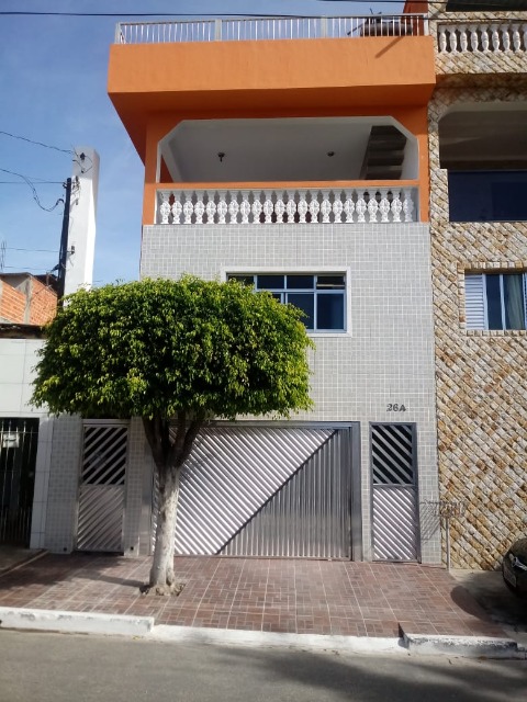 Casa à venda com 3 quartos - Foto 1