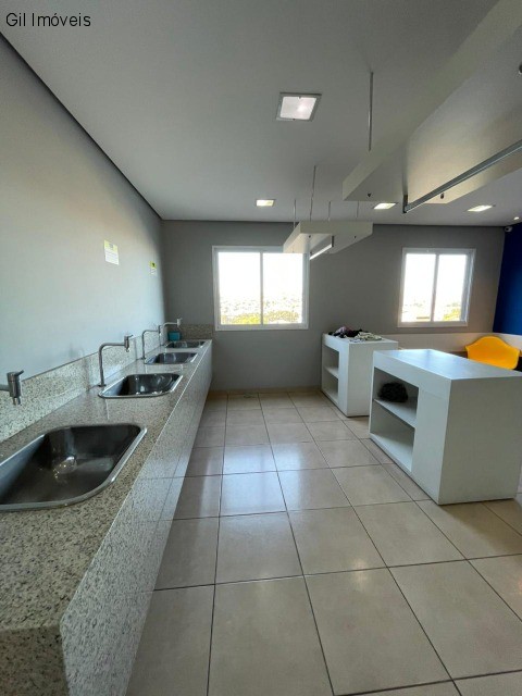 Apartamento à venda com 2 quartos, 37m² - Foto 3