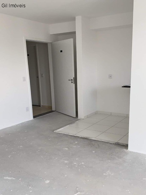 Apartamento à venda com 2 quartos, 42m² - Foto 8