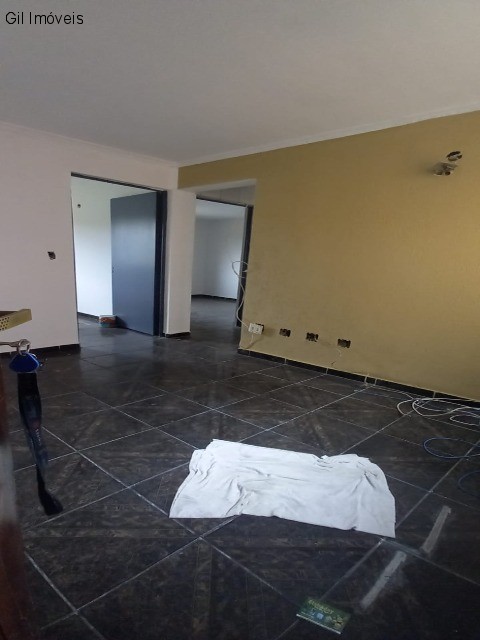 Apartamento à venda com 2 quartos, 45m² - Foto 19