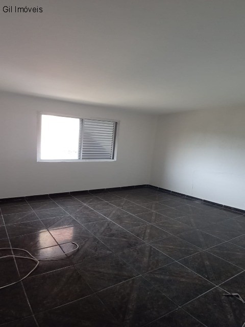 Apartamento à venda com 2 quartos, 45m² - Foto 15