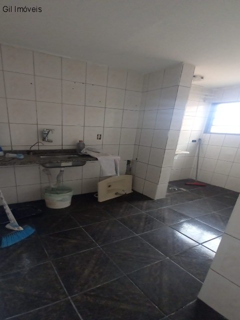 Apartamento à venda com 2 quartos, 45m² - Foto 10