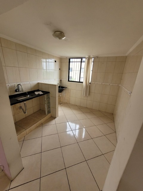 Apartamento à venda com 2 quartos, 46m² - Foto 4