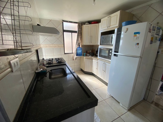 Apartamento à venda com 2 quartos, 56m² - Foto 2