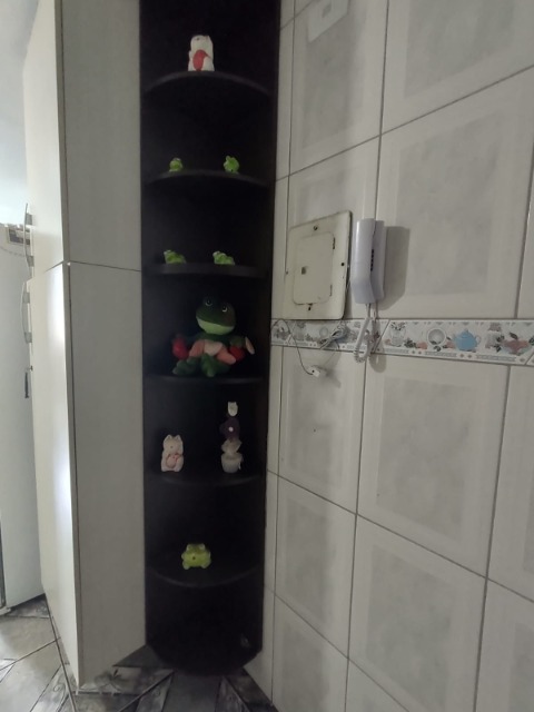 Apartamento à venda com 2 quartos, 48m² - Foto 3