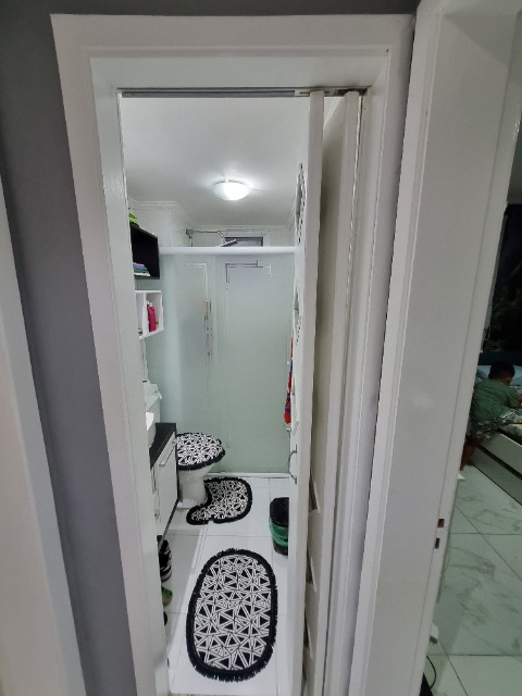 Apartamento à venda com 2 quartos, 45m² - Foto 17