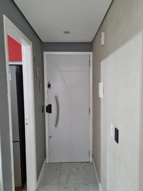 Apartamento à venda com 2 quartos, 45m² - Foto 4