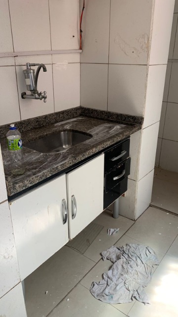 Apartamento à venda e aluguel com 2 quartos, 36m² - Foto 2