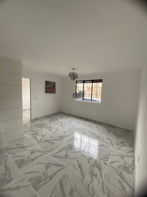 Apartamento à venda com 2 quartos, 46m² - Foto 1