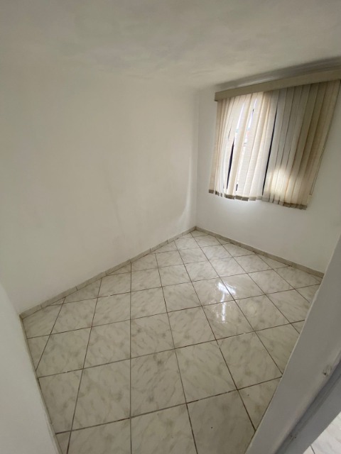 Apartamento à venda com 2 quartos, 46m² - Foto 3