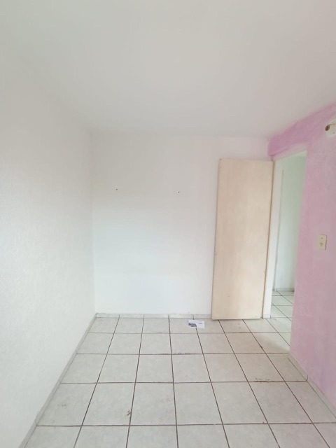 Apartamento à venda com 2 quartos, 48m² - Foto 4