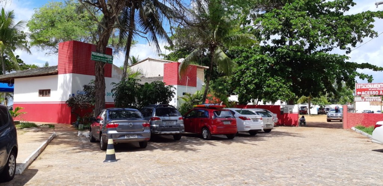 Casa de Condomínio à venda com 6 quartos, 350m² - Foto 46